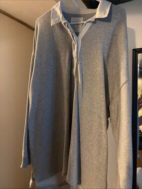 Aerie Grey Rugby-Style Pullover Sweater with White Collar